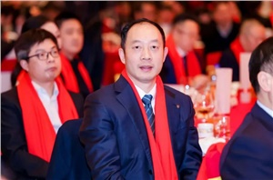 喜報|熱烈祝賀宏大高分子董事長曾維楚先生榮獲“株洲市優(yōu)秀企業(yè)家”